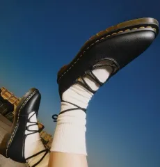 36 DR. MARTENS エルピー レースアップ バレリーナ & メリージェーン || 220-225のサムネイル