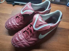 270 NIKE ティエンポ レジェンド 3 HG サッカーシューズ