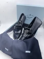 正規品) PRADA ローファー