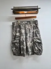 34) リーバイス カーゴ ワイド ハーフパンツ 出品