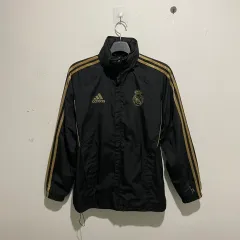 アディダス レアルマドリード ウィンドブレーカー