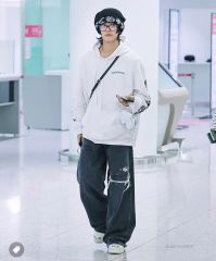 ANCELLM ZIP UP HOODIE 常田大希 着用 - メルカリ