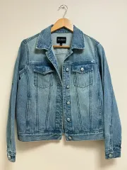 GUESS デニムジャケットのサムネイル