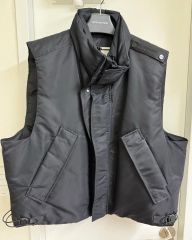 定価61600円 未使用 TOGA VIRILIS Ripstop Vest - メルカリ