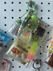ガチャ ポーチ