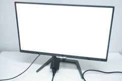 Magedok ポータブルモニター 15.6インチ 4K タッチスクリーン - メルカリ