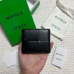 【あぶにゃんこ】新品未使用　BOTTEGA VENETA あぶにゃんこ様専用】新品未使用 BOTTEGA VENETA - メルカリ