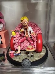 ワンピース ドフラミンゴ ソファー フィギュア ガレージキット 