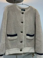 A P C ベージュフリースジャケットのサムネイル