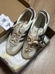adidas SUPER SLEEK CHUNKY ベージュ 25.5cm - メルカリ