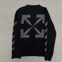 XL オフホワイト アロー ニットのサムネイル