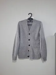 ユニクロ グレー カシミア カーディガン