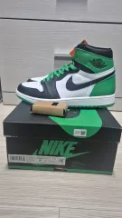 275 新品 ジョーダン1 ラッキーグリーン