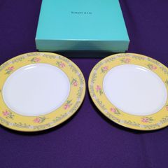Tiffany & Co.の花柄イエロープレート2枚セット、箱付き - メルカリ