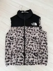 THE NORTH FACE ホワイトレーベル ヌプシ ダウン ベストのサムネイル