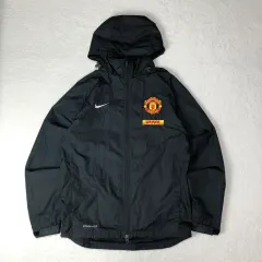 ナイキ マンチェスター・ユナイテッドFC DHL ウインドブレーカー