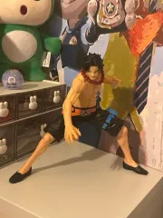 フィギュア