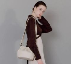 ayako✨DRAWSTRING BAG /PEACH ショルダーバッグ 本革 - メルカリ