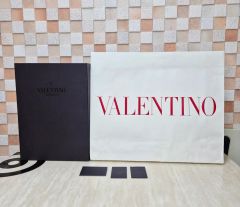 VALENTINO CHRISTY 掛け布団 羽毛布団 150×200cm - メルカリ