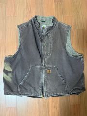 Carhartt リメイクハンティングベスト US三軒茶屋 - メルカリ
