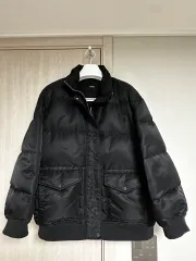 セオリー(THEORY) ダウン 出品のサムネイル