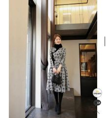 美品☆セブンテンバイミホカワヒト ネイビー フラワーシフォン
