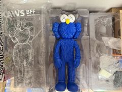 KAWS TAKE オープンエディション フィギュア　カウズ　真作　希少 KAWS TAKE オープンエディション フィギュア カウズ 真作 希少 - メルカリ