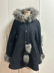 GUESS ゲス レディース ケープ 春 季節の変わり目 レディースのサムネイル
