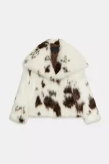 2026年最新】ZARA フェイクファー zwの人気アイテム - メルカリ