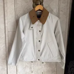 ウィンドブレーカー ジャケット