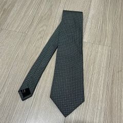 ☆お値下げLOUIS VUITTON シルクネクタイ ダークグレー チェック柄