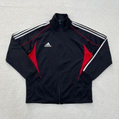 adidas ジップアップジャケット 赤黒 - メルカリ adidas ジップアップジャケット 赤黒 - メルカリ