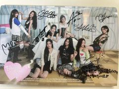 OH MY GIRL Windy Dayメンバー8人 サイン入りカード - メルカリ