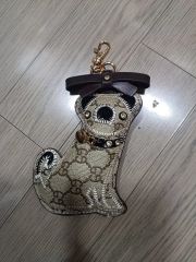 GUCCI 犬グッチ GGプラス グッチョリ オリバー パグ ドッグ 犬 キーホ