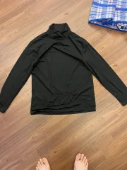 黒色 長袖 タートルネック Tシャツ