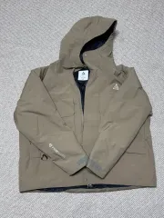 ナイキ ACG ダウン ジャケット ベージュ