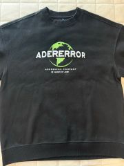 ADER error スウェット ブラック 地球儀ロゴ - メルカリ