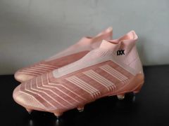 激レア】adidas Predator Tango 18+ TR ピンク - メルカリ