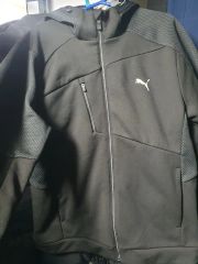 黒糖くん着用PUMA✕Ferrari スウェット パーカー 上下セット - メルカリ