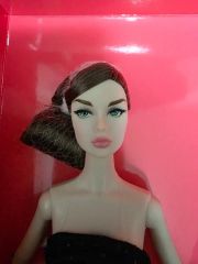 Poppy Parker 最新ドール ポピーパーカー ドール本体 - メルカリ