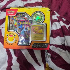 ポケカ「バティックシャツのピカチュウ」 ミラープロモ インドネシア