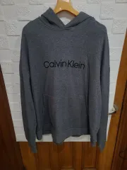 カルバン・クライン グレー WHO Tシャツ