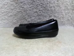 245 FITFLOP フィットフロップ 革靴 ローファー 中古のサムネイル