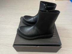 MONCLER モンクレール LOFTGRIP ラバーブーツ 37 箱・タグ付 - メルカリ