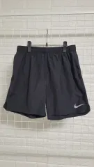 XL NIKEナイキ スポーツウェア ブラック メッシュ素材 ランニングショーツ ハーフパンツ XL