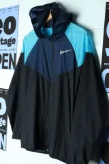 (L-XL) ナイキ ジップアップ ウィンドブレーカー アウター ジャケット 軽量 WIND AND WISH ランニング-17BB3