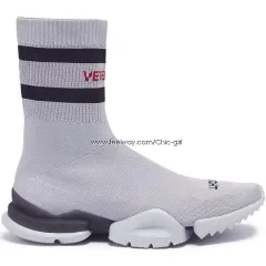 (限定モデル) VETEMENTS ヴェトモン 新作 グレー スピードトレーナー 靴下 ソックス ランナー スニーカーのサムネイル