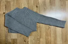ザラ グレー クロップドニット 出品