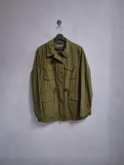 WOOLRICH カーキ色 マウンテンパーカー アウター