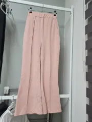 いちごミルク セミ ラッパ パンツ